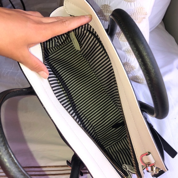 KATE SPADE PURSE - Picture 6 of 6